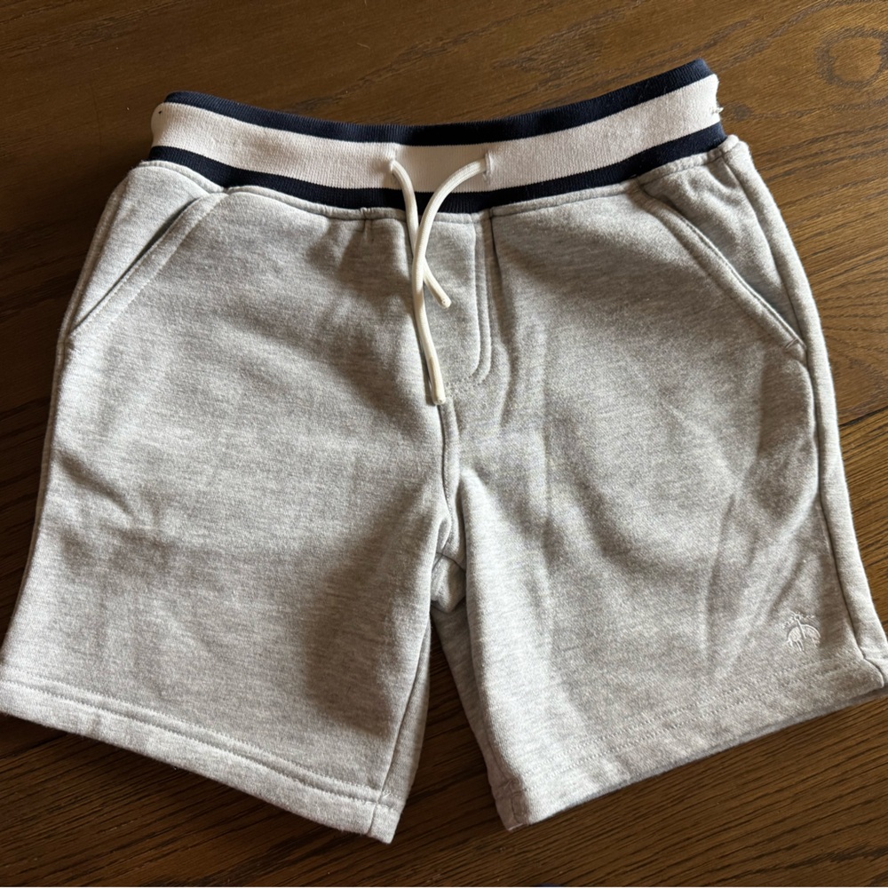 Brooks Brothers Kids 2 shorts & 1 shirt